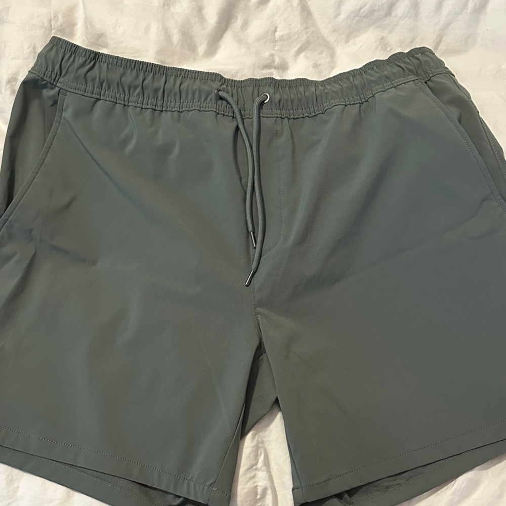 Men's green Athletic Shorts